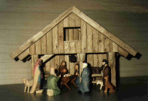 Satteldach Krippe